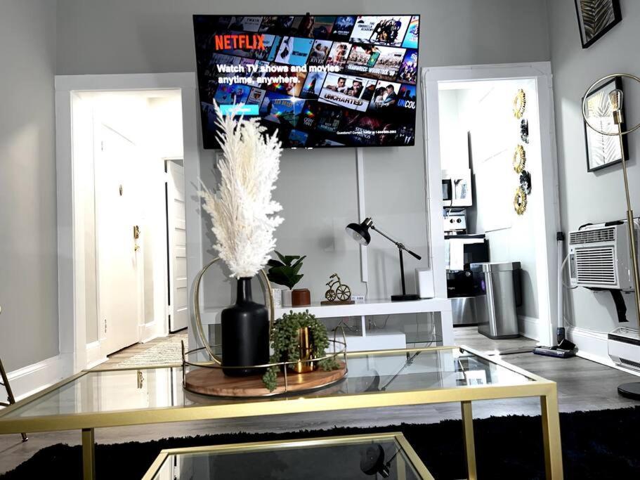 Stylish 1Br Unit W/Free Parking-Walk To Metro Appartement Washington Buitenkant foto